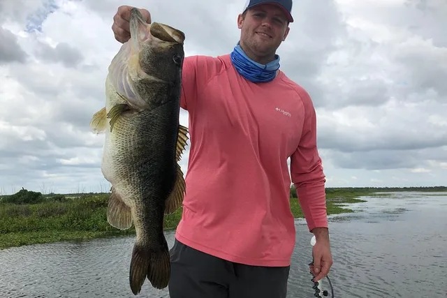 Orlando Bass Fishing Tour on Butler Chain of Lakes - Image 3