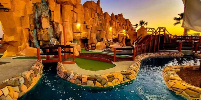 Orlando Mini-Golf Adventure - Image 2