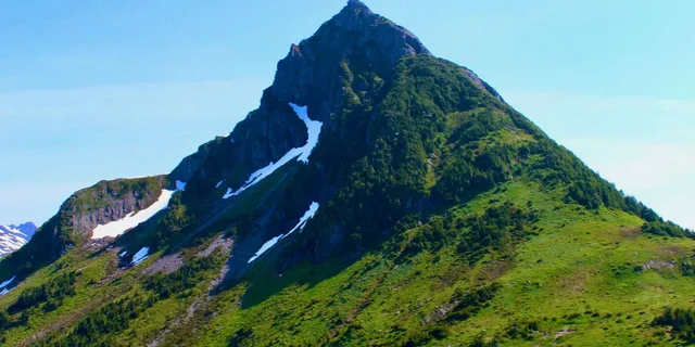 Sitka Alaskan Wilderness Trail Hike - Image 6