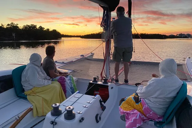 Ten Thousand Islands Sailing Tour - Image 4