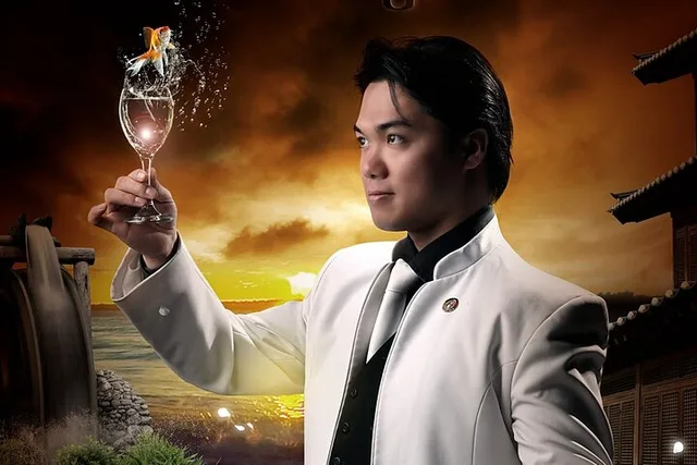 Honolulu Magic Show at Hilton Waikiki Beach - Image 4