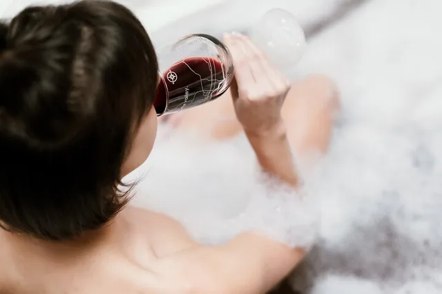 Portland Vinotherapy Spa with Wine Tasting - Image 5