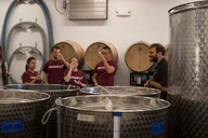 Lincoln Winery Tour at Seven Birches thumbnail 5