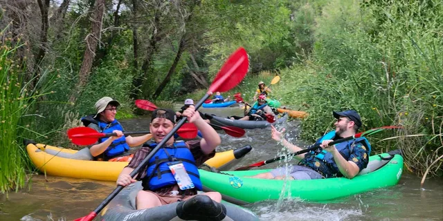 Cottonwood Kayak Tour on the Verde River - Image 6