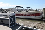 Chincoteague Island Pontoon Boat Rental thumbnail 5