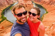 Las Vegas Antelope Canyon and Horseshoe Bend Day Trip thumbnail 1