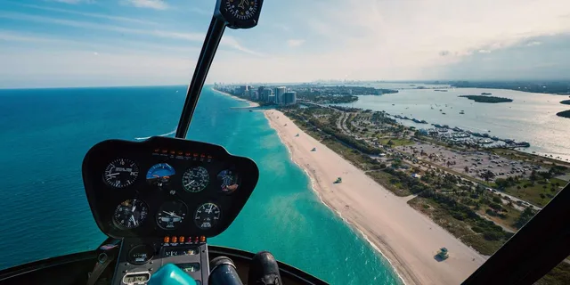 Miami Private Helicopter Tour 1 hr - Image 3