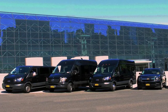 New York City Shared Airport Transfer - Image 4