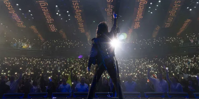 Las Vegas Criss Angel MINDFREAK Show - Image 2