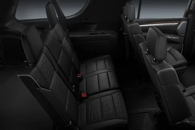 Chicago SUV Airport Transfer - Image 4