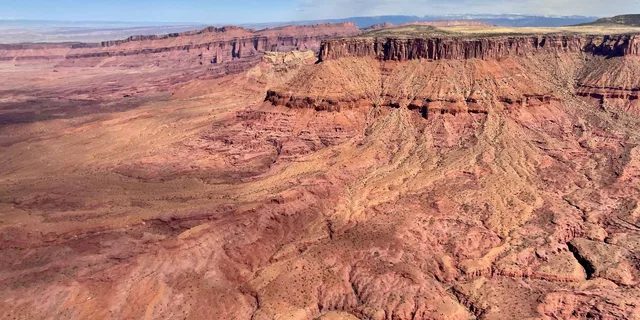 Moab Arches National Park Airplane Tour 30 min - Image 5