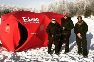 Anchorage Ice Fishing Experience