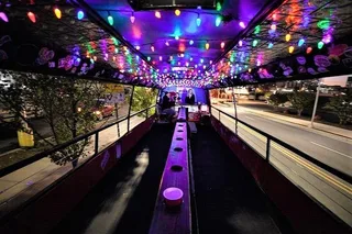 Nashville Party Bus with Bartender and DJ 2 hr