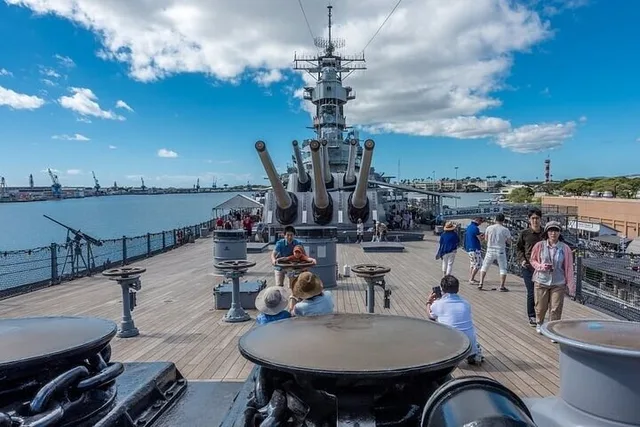 Honolulu Pearl Harbor Tour with USS Missouri - Image 1