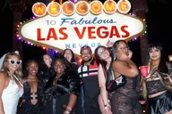 Las Vegas Hip-Hop Pool and Club Tour with Party Bus thumbnail 1
