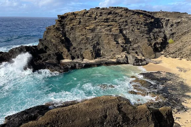 Hawaii Circle Island Tour - Image 1