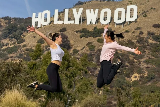Los Angeles Hollywood Sign Hike - Image 4