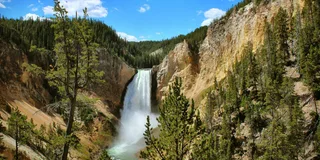 Salt Lake City Yellowstone & Grand Teton Tour 5 Days