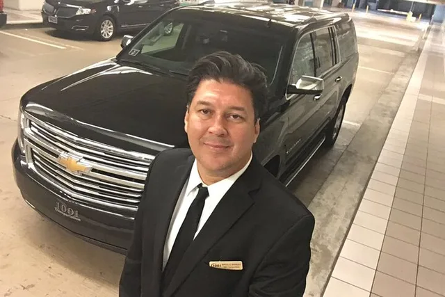 Orlando Airport SUV Transportation - Image 1