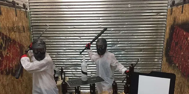 Las Vegas Wreck Room Experience 30 Min - Image 6