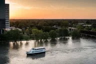 Sacramento New Year's Eve Yacht Cruise thumbnail 3