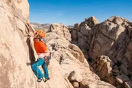 Joshua Tree Rock Climbing Tour 4 Hours thumbnail 3