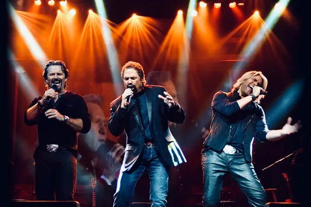 Branson Texas Tenors Show - Image 2