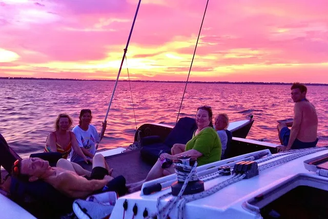 Pensacola Dolphin & Sightseeing Cruise - Image 2