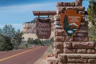Las Vegas Zion National Park Day Trip thumbnail 2