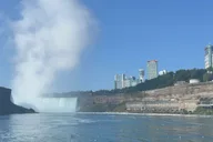Niagara Falls Maid of the Mist Boat and Walking Tour thumbnail 6