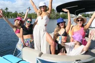 Fort Lauderdale Private Pontoon Boat Tour thumbnail 4