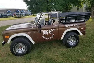 Nashville City Tour in a Classic Bronco