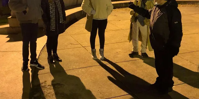 Chicago Haunted History Walking Ghost Tour - Image 1