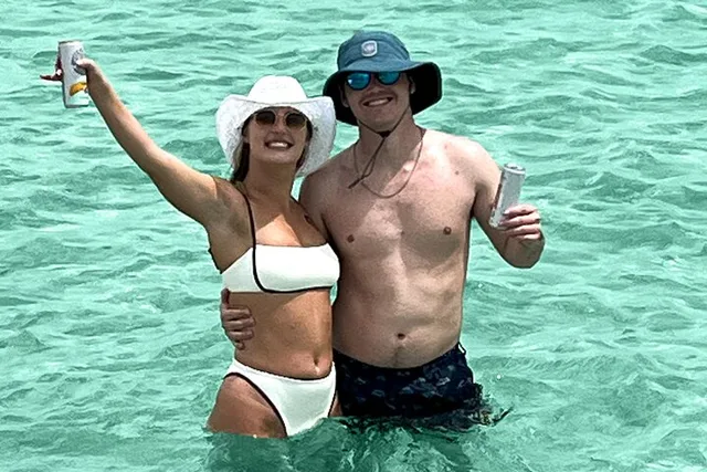 Destin Tiki Cruise to Crab Island 3 hr - Image 3