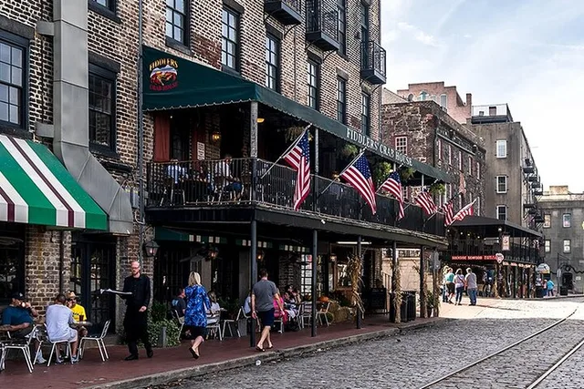 Savannah Walking Tour and River Cruise - Image 3