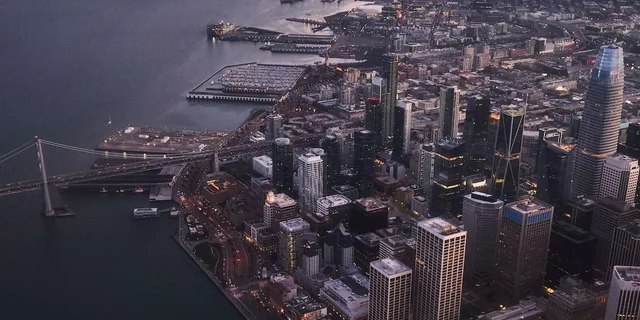 San Francisco Night Flight Tour - Image 4