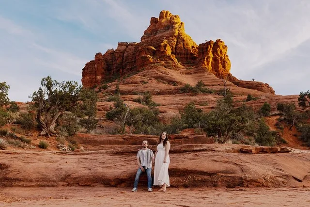 Sedona Photoshoot among Red Rocks 60 Min - Image 2