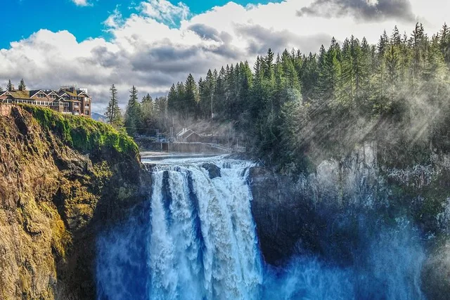 Seattle Snoqualmie Falls and Wine Tasting Tour - Image 3