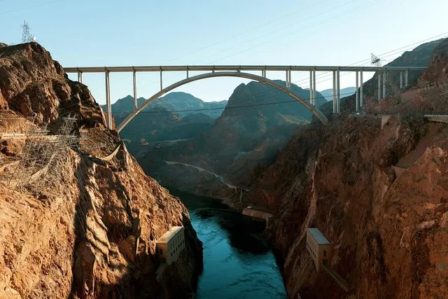 Las Vegas Mountain Bike Tunnel Trail to Hoover Dam - Image 2