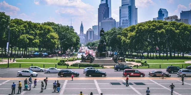 Philadelphia Highlights, History, and Food Tour - Image 4
