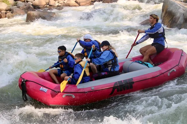 Boise Whitewater Rafting Trip 2.5 hr - Image 2