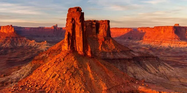 Moab Canyon Country Sunset Helicopter Tour - Image 2
