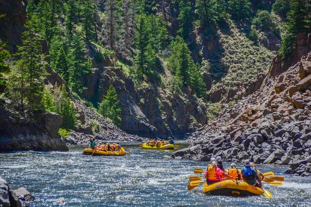 Kremmling Upper Colorado River Float Tour - Image 1