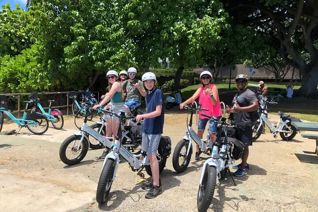 Waikiki Electric Bike Scenic Tour - Image 3