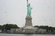 New York Half Guided Tour with Airport Pickup thumbnail 2