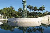 Miami Beach Self-Guided Walking Tour thumbnail 3