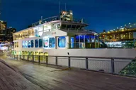 New York New Year's Eve Fireworks Cruise thumbnail 2