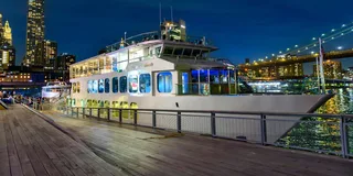 New York City Dinner Cruise on Yacht
