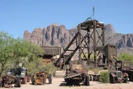 Phoenix Apache Trail and Dolly Steamboat Tour thumbnail 5