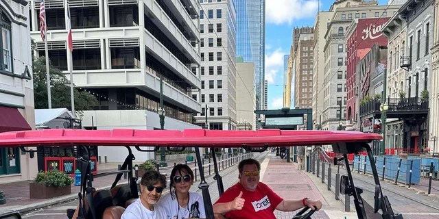 Houston Downtown Brewery Tour by Electric Cart 2 hr - Image 3